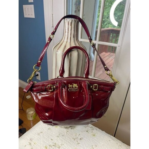 THIS IITEM HAS SOLD Vintage Coach Madison Patent Satchel – Y2K It Girl Energy - Picture 3 of 8